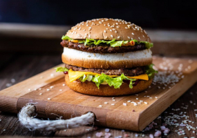 HESBURGER DAUGAVPILS 18.NOVEMBRA