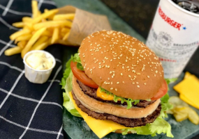 HESBURGER RĪGA SKANSTES