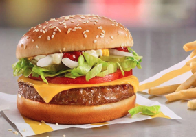 McDonald’s Akropole