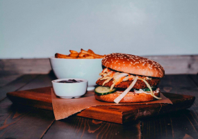 Ezītis miglā Aldaru ielā