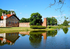 Aštriosios kirsnos dvaras