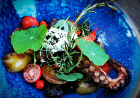 Garden. Grill, Eat, Love