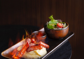 Neringa Basement bar