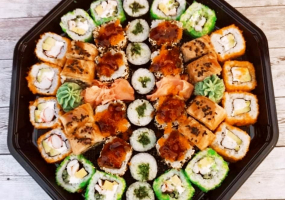 Timoshi Kebab & Sushi