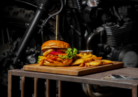 7 Fridays Perkūnkiemis