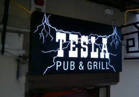 Tesla PUB
