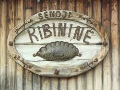 Senoji kibininė autoparduotuvė